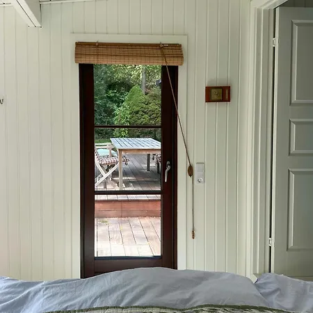 Dom wakacyjny Nordic-style Summer House At Asserbo Plantage *